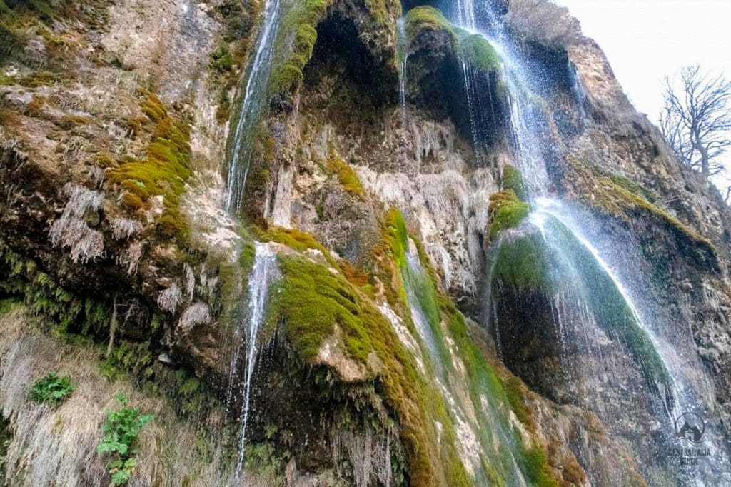 Sangardak Wasserfall