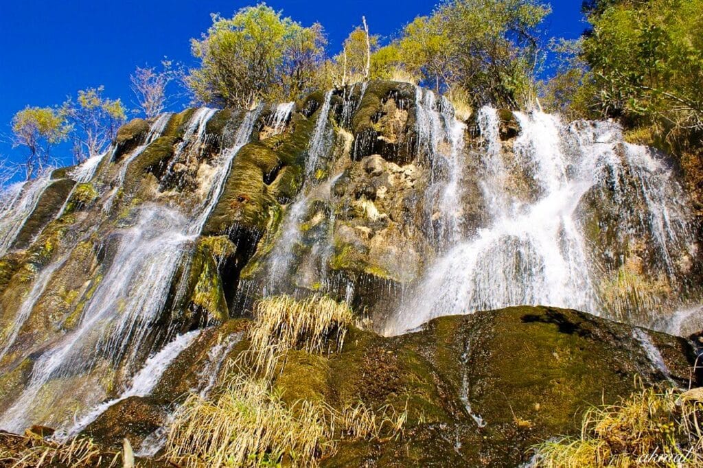 Sari Khosor Wasserfall
