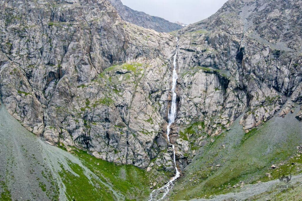 Shar Wasserfall in Kirgisistan In der Region Bashi