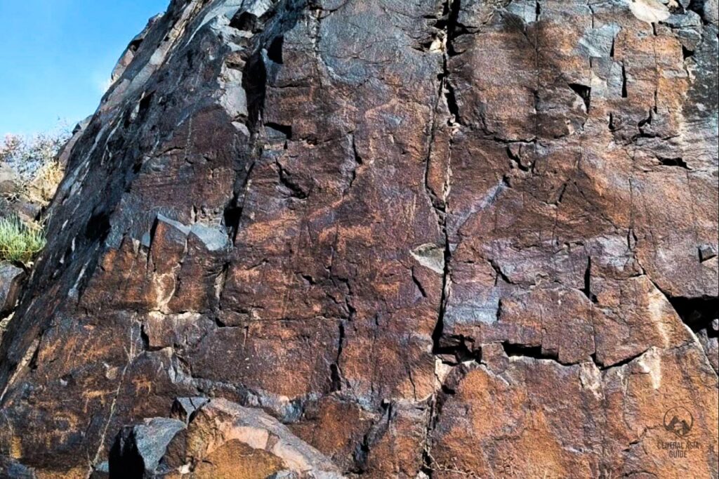 Tanbaly Petroglyphen Kasachstan Unesco-Stätte