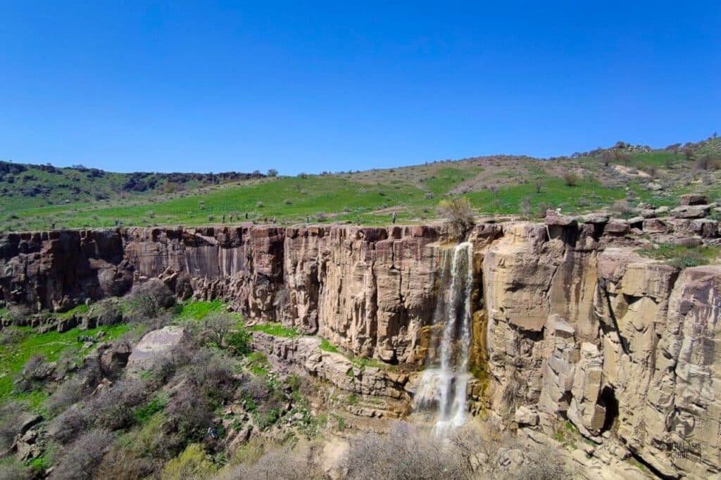 Größter Wasserfall in Tavaksai